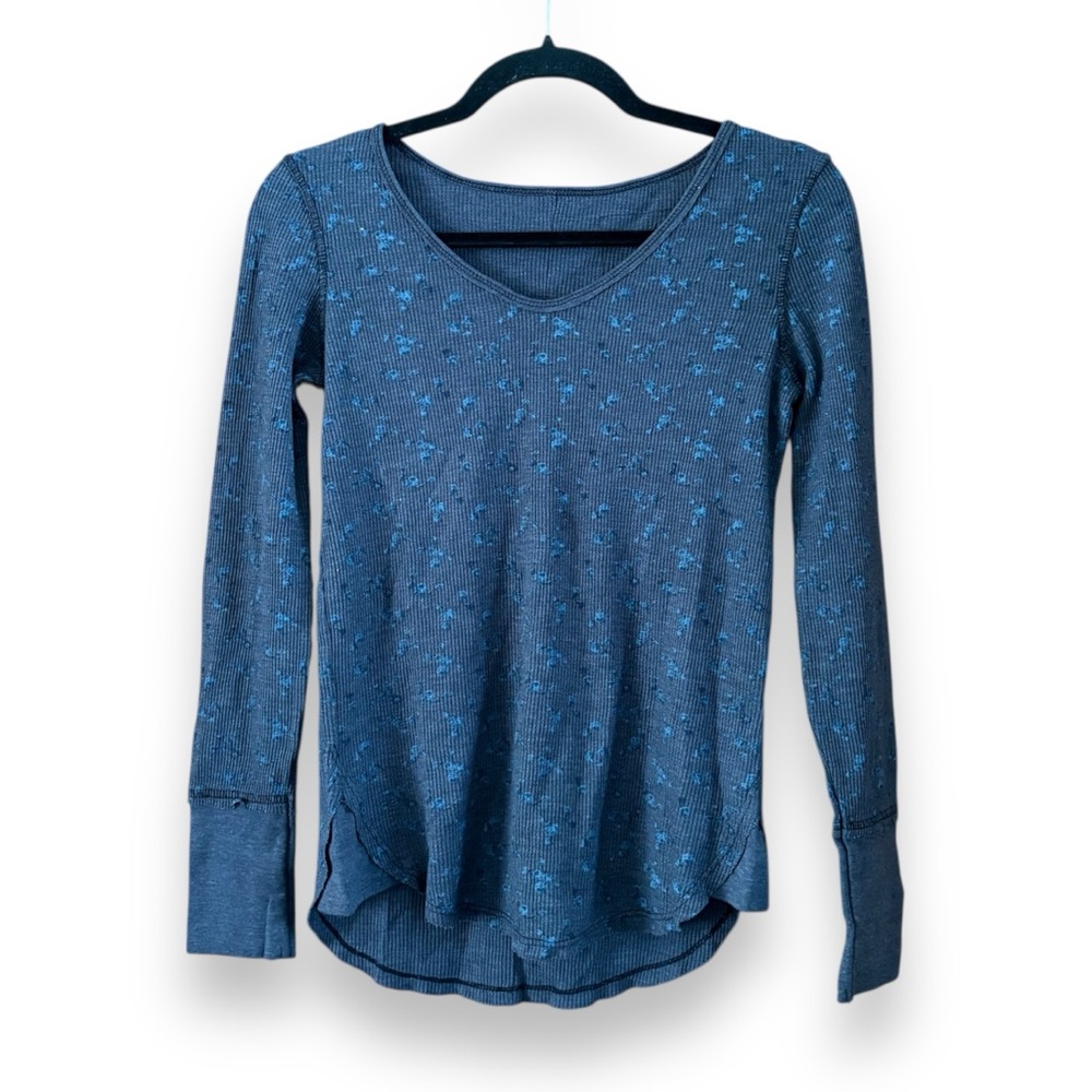 Free People Blue Floral Thermal Long Sleeve Top Size XS Elena Bella Boho